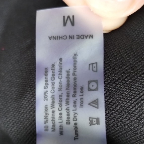 NWOT Black one piece swimsuit, plunge neckline, belted waistline, high on hip - Picture 10 of 12